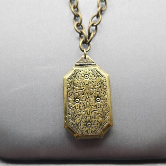 VTG Victorian Revival Perfume Locket Necklace 31" Floral Antique Gold Tone 80s - Picture 1 of 14
